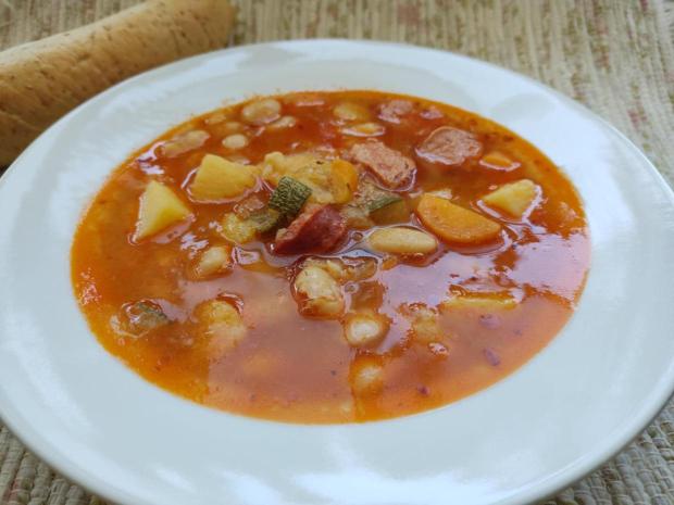 Fazuľový guláš, Polievky, recept, dasa_