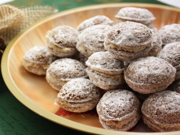 Vianočné plnené oriešky, recept, 3 Vianočné plnené oriešky, Drobné pečivo, recept, Kamila, 3