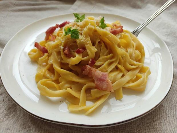 Krémové cestoviny s tekvicovou omáčkou, recept Krémové cestoviny s tekvicovou omáčkou, Hlavné jedlá, recept, dasa_