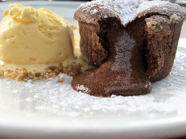 Lava cake: čokoládovo-kávová tortička, Zákusky, recept, M.á.r.i.a