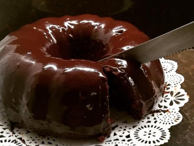 Čokoládová bábovka s pivom, Koláče, recept, balalajka