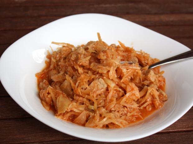 Kapusta s bravčovým mäsom a pretlakom, Hlavné jedlá, recept, Kamila