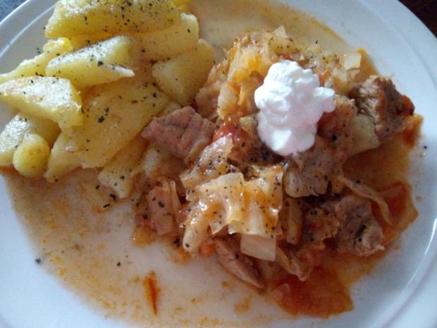 Bravčové v paradajkovej kapuste, Hlavné jedlá, recept, M.á.r.i.a