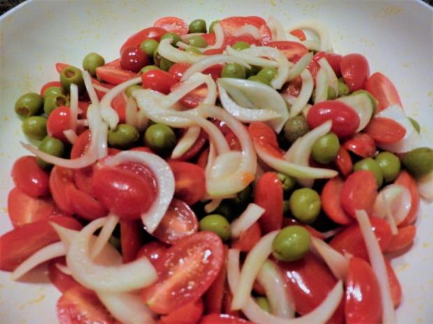 Rajčinovo cibuľový šalát, Šaláty, recept, M.á.r.i.a