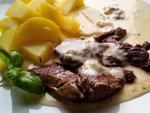 Hovädzie plátky s gorgonzolovou omáčkou, Hlavné jedlá, recept, M.á.r.i.a