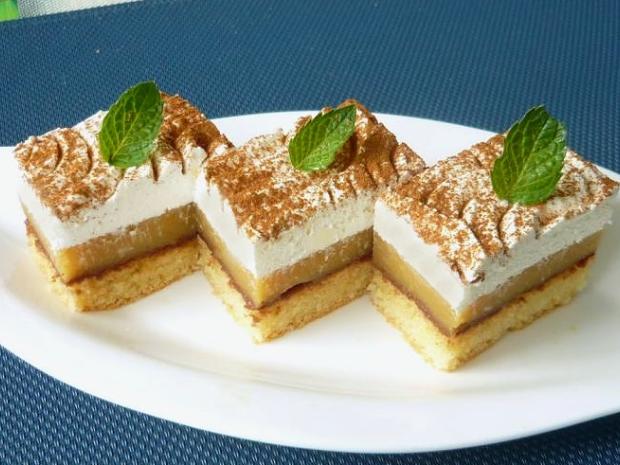 Jablkovo-škoricové rezy s mascarpone, Zákusky, recept, Valika475