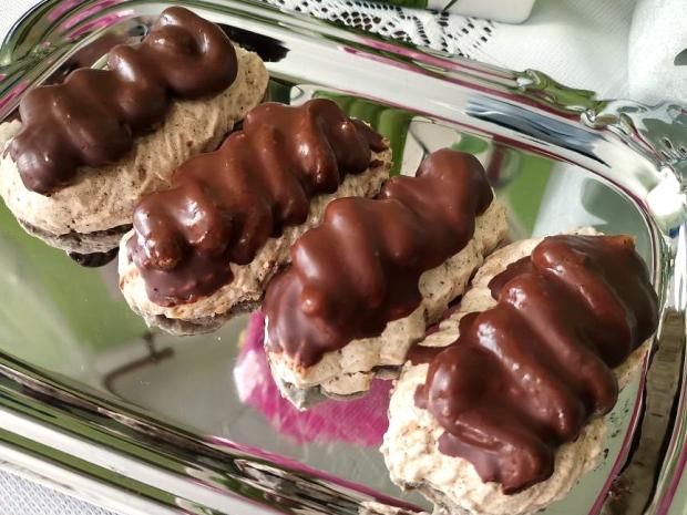 Parížske rožky s kávovým krémom , Zákusky, recept, Oľga Birošová