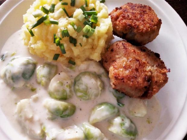 Bravčové klopsy s ružičkovým kelom na smotane, Hlavné jedlá, recept, M.á.r.i.a