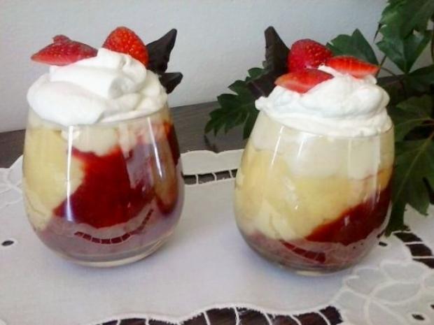 Jahodové poháre s pudingom, Poháre, pudingy, recept, M.á.r.i.a