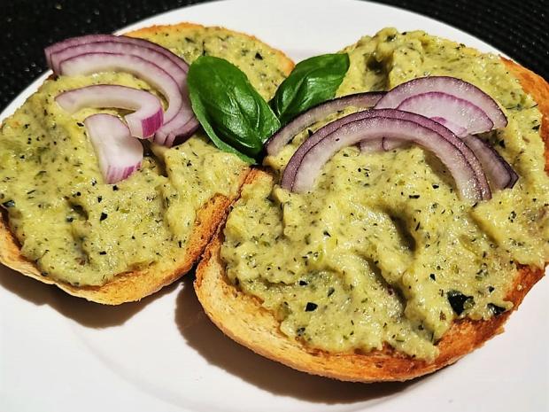 Cuketová nátierka, Nátierky, recept, M.á.r.i.a