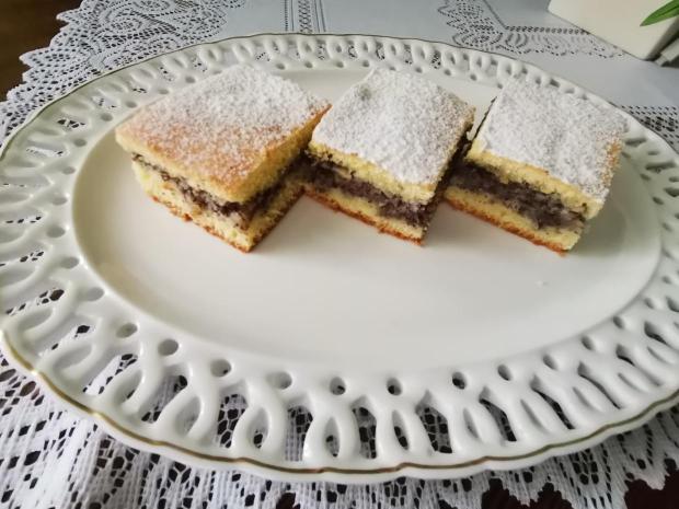 Jablkovo-makový zákusok, Koláče, recept, Oľga Birošová