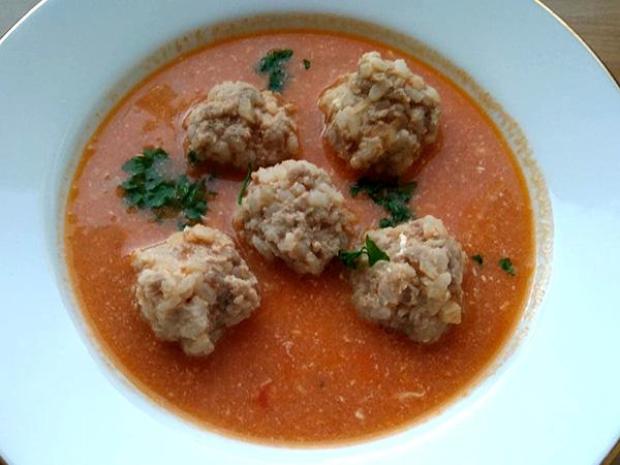 Polievka s mäsovými guličkami, Polievky, recept, Betka Mokos