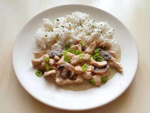 Kurací stroganov, Hlavné jedlá, recept, Slavka K