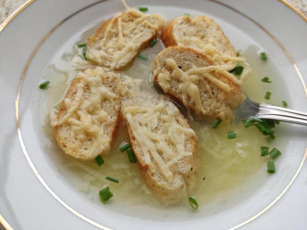 Rýchla a lacná cesnaková polievka, Polievky, recept, dasa_
