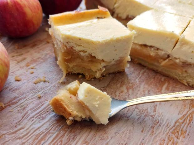 Tvarohový koláč s jablkami, Koláče, recept, dasa_